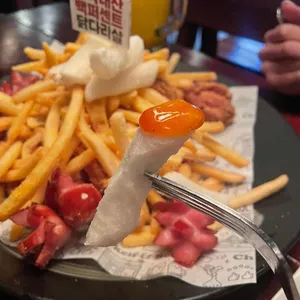 아웃닭 대표 사진