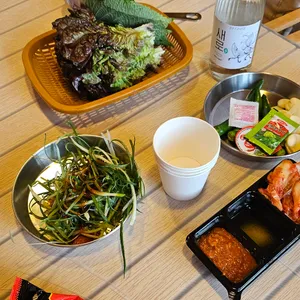야자수캠핑바베큐 사진