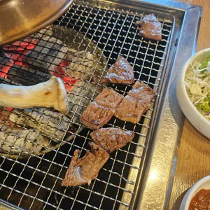 먹보한우 사진