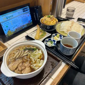 요미우돈교자 사진