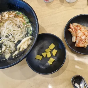 국수나무 사진