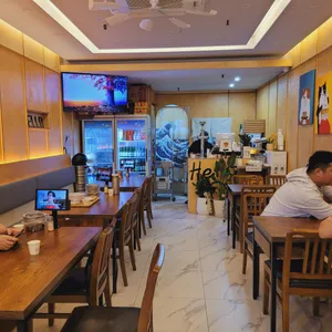 헬로카츠 리뷰 사진