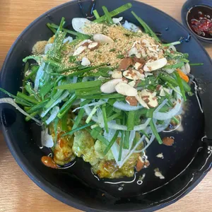 빙빙반점 사진