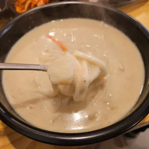 왕언니육칼밥 사진