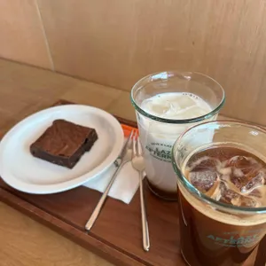 레이지 에프터눈 사진