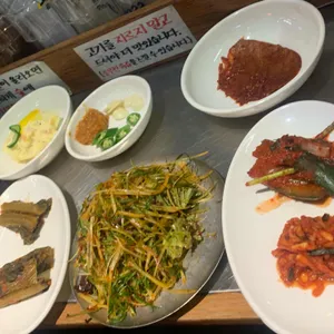 산청숯불가든 사진