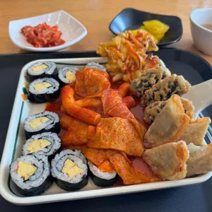 얌샘김밥 사진
