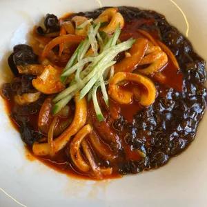 미옌 사진