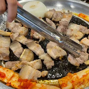 청룡식당 사진