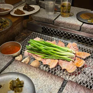 산청숯불가든 사진