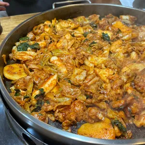 용문집닭갈비막국수 사진