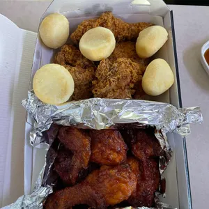 BBQ치킨 사진 2