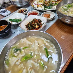 대백 손칼국수 사진