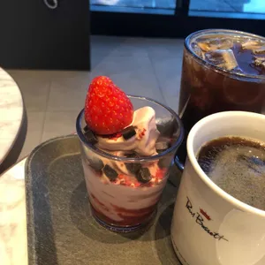 폴바셋  사진