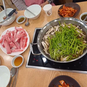 얼크니손칼국수 사진