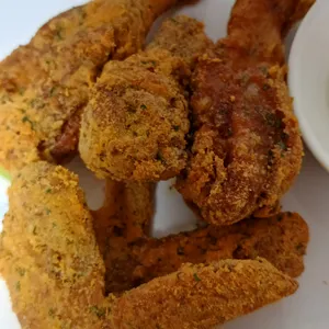 BHC Chicken 사진 1