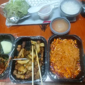 쫄면주는삼겹본능by놀부 사진