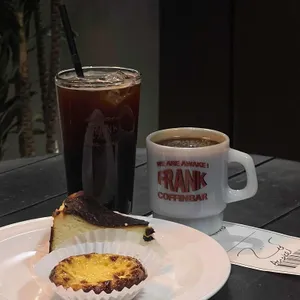 프랭크커핀바 사진