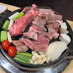 청년양고기 사진