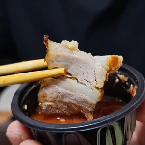 깐깐한족발 사진