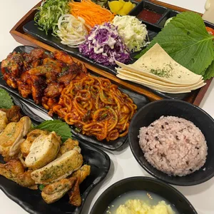 쌈마이 닭쌈밥 사진