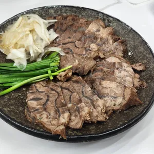 빛날빈 사진
