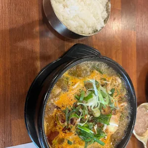 금례옥 사진