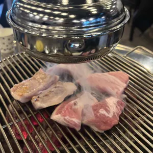 꽃도니 사진
