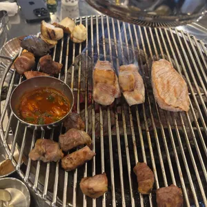 꽃도니 사진