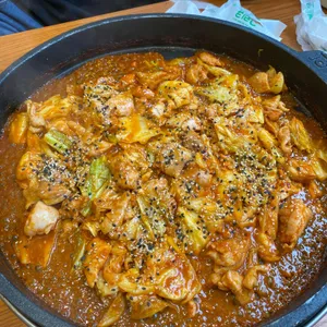 장인닭갈비 사진