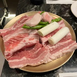 금돈옥 사진