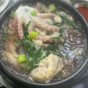 황제능이버섯백숙 사진