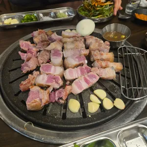 고근산 흑돼지 사진