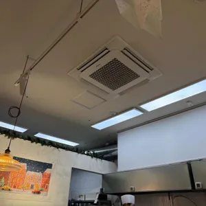 율리아테이블 사진 2