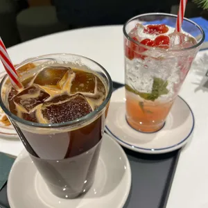 메릴리 사진