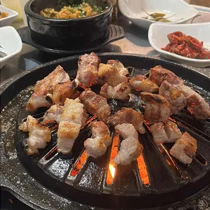 완이네연탄구이 사진