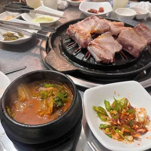 완이네연탄구이 사진