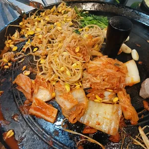 솥창고 사진