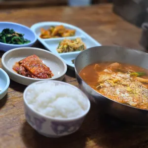 평화식당 사진