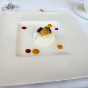라 쿠치나 사진