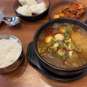 만세곰탕한우국밥 사진