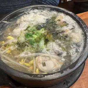 중리콩나물국밥 사진