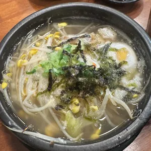 중리콩나물국밥 사진