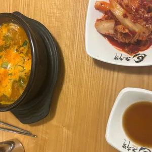 돈수백 사진