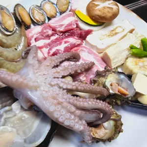 흑돼지해물삼합 사진