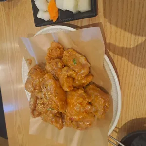 자담치킨 사진