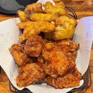 교촌치킨 사진 2