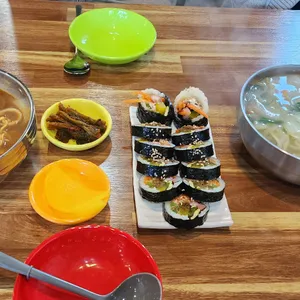 돌섬김밥 사진