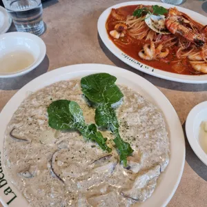 라보테 사진