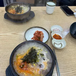 24시전주명가콩나물국밥 사진
